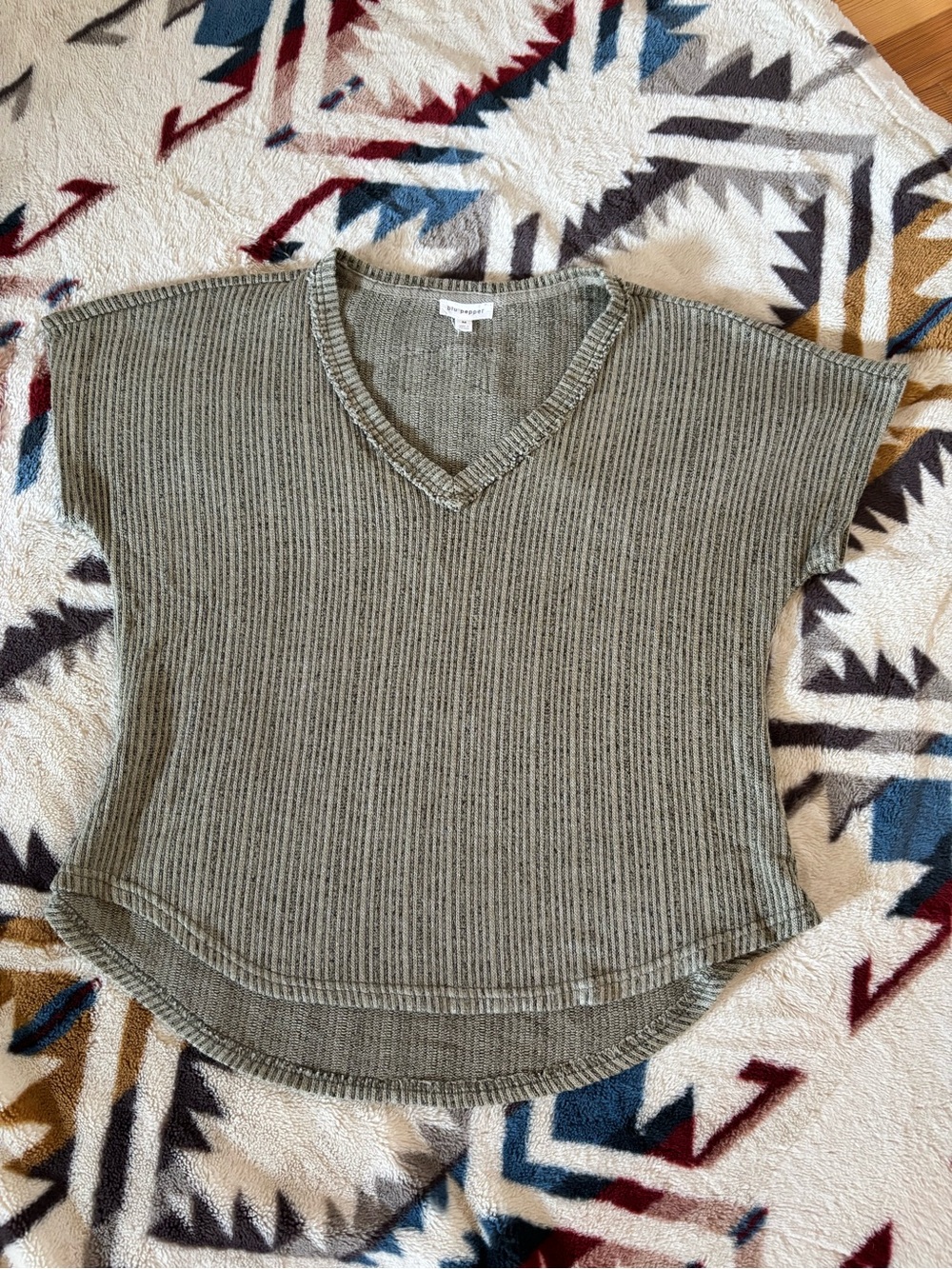 Blu Pepper Olive Ribbed V-Neck Short Sleeve Top